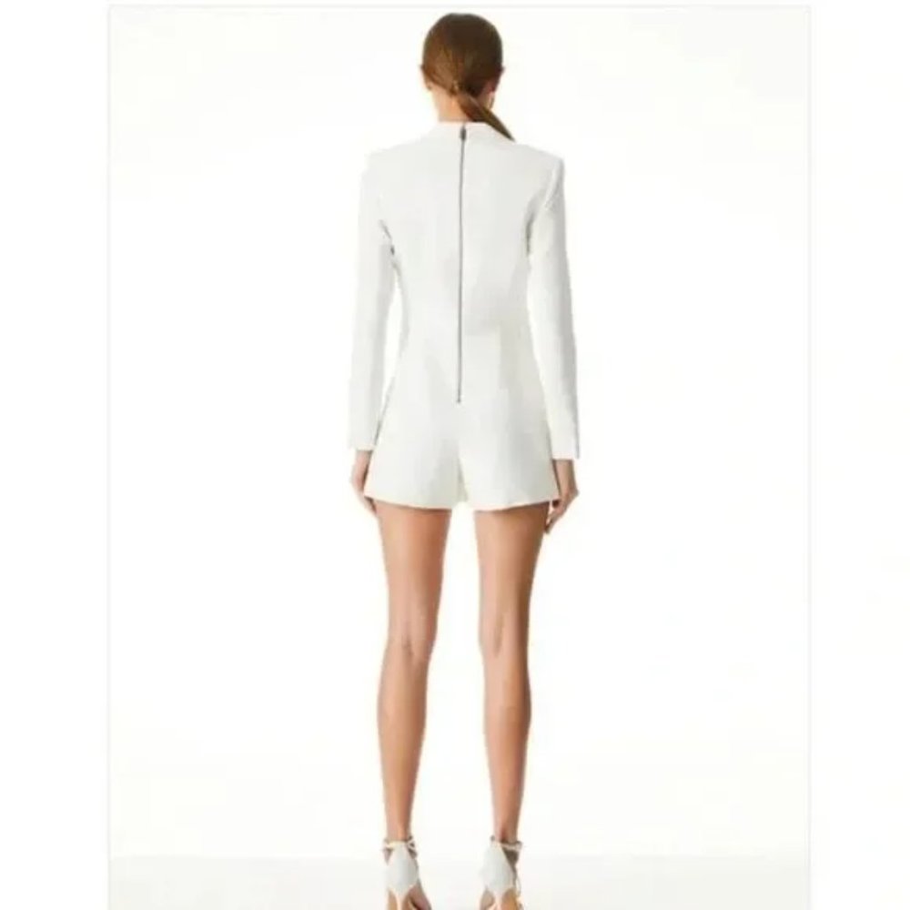 NWT Alice + Olivia Kyrie White Tuxedo Skort Romper - Size 2 - Picture 6 of 13